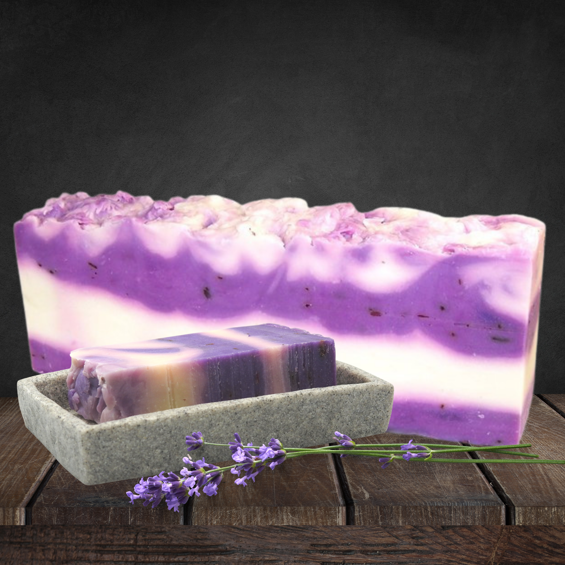 Sapun de casa natural cu ulei de masline si lavanda