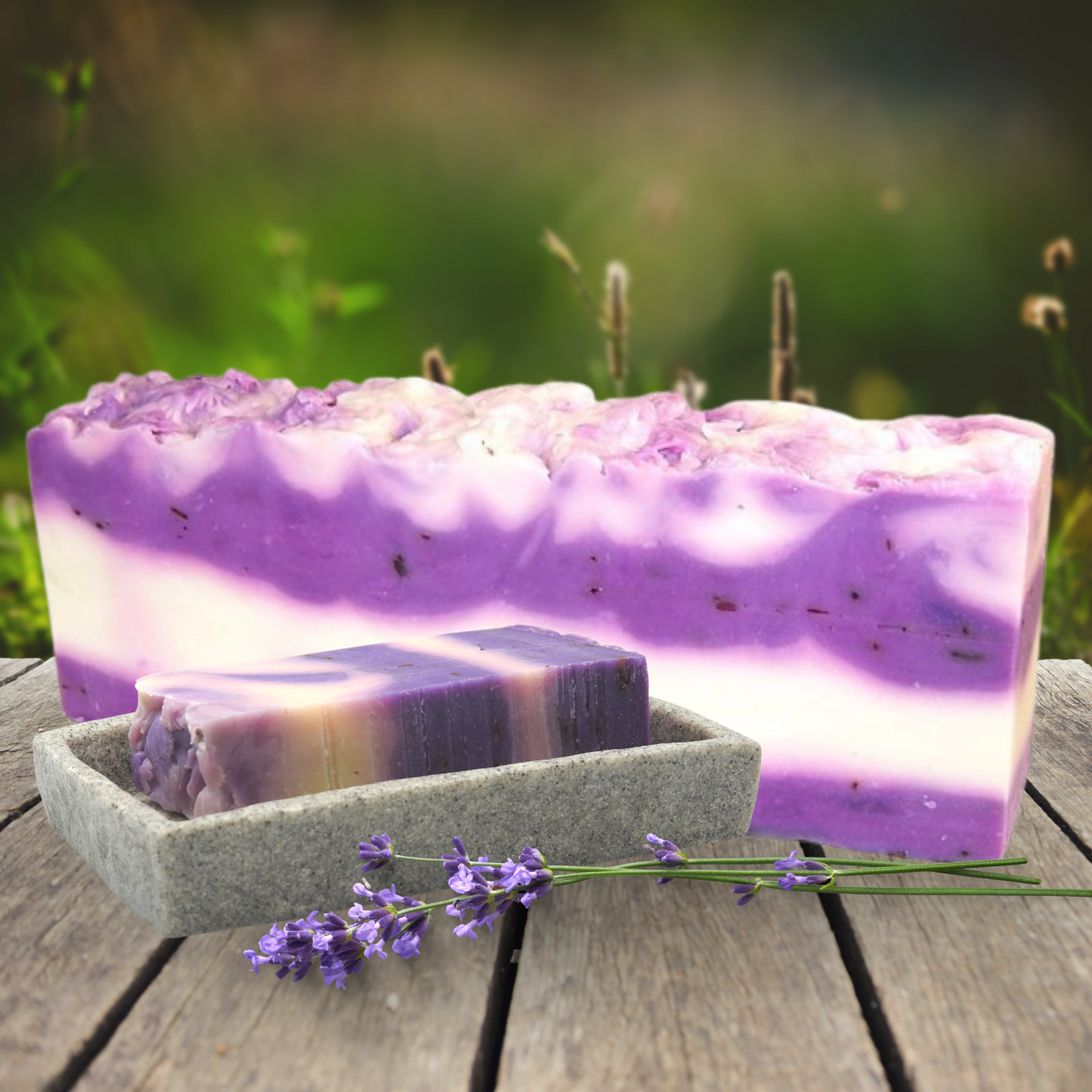 Sapun de casa natural cu ulei de masline si lavanda